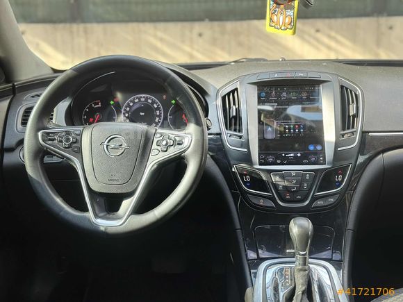 BAKIMLI MASRAFSIZ SUNROOFLU EN DOLU OPEL İNSİGNA