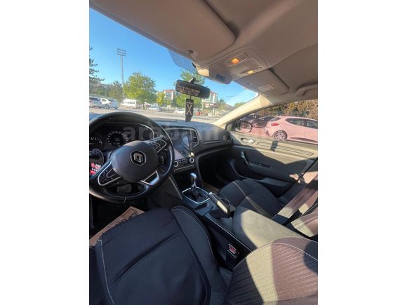 Sahibinden Renault Megane 1.5 dCi Touch 2017 Model
