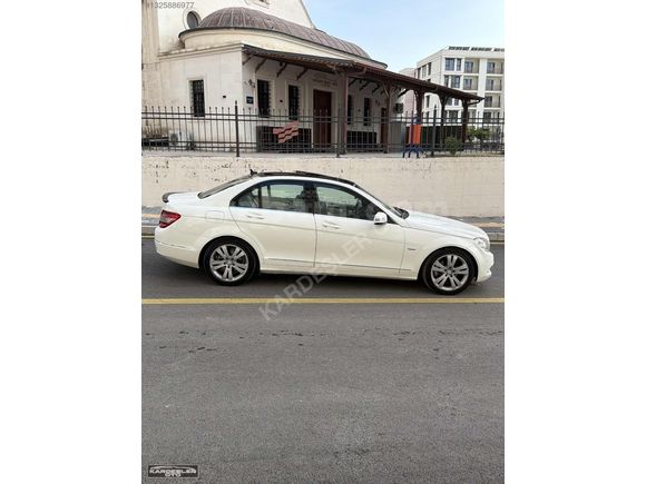 2011 MERCEDES BENZ C180 KOMPRESSOR BLUEEFFICIENCY AVANTGARDE
