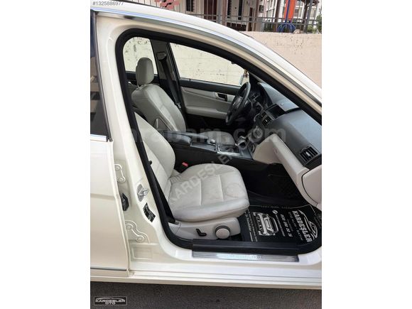 2011 MERCEDES BENZ C180 KOMPRESSOR BLUEEFFICIENCY AVANTGARDE