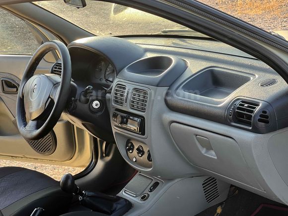 Galeriden Renault Clio 1.4 Alize 2004 Model Gaziantep
