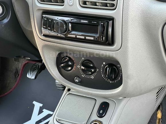 Galeriden Renault Clio 1.4 Alize 2004 Model Gaziantep