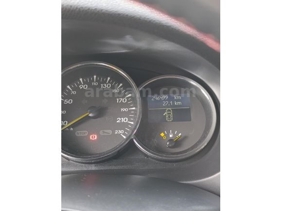 Sahibinden Renault Megane 1.5 dCi Expression 2011 Model Rize 244.000 km