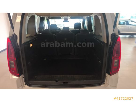 NOVAMER 2.EL 2022 OPEL COMBO LİFE 1.5 D ELEGANCE