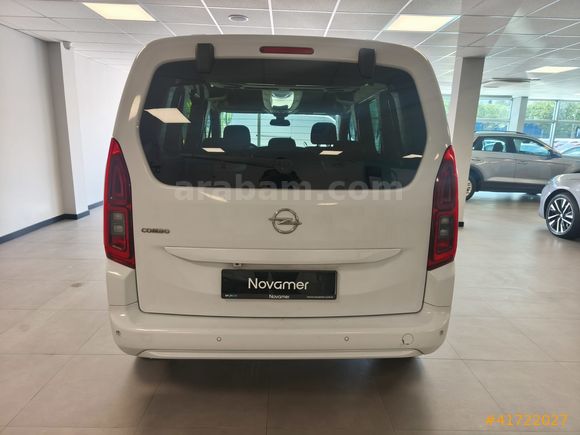 NOVAMER 2.EL 2022 OPEL COMBO LİFE 1.5 D ELEGANCE