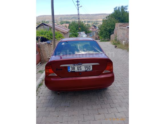 Sahibinden Ford Focus 2.0 Ghia 2001 Model