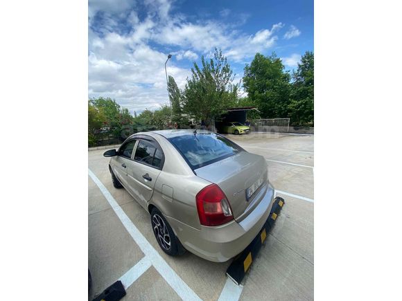Sahibinden Hyundai Accent Era 1.4 Select 2007 Model  245.000 km Bej