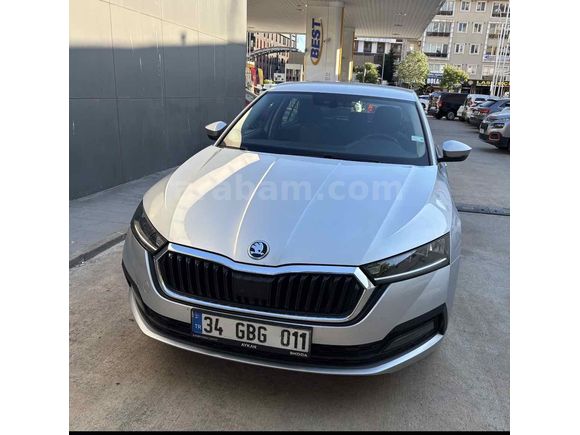 Sahibinden Skoda Octavia 1.0 e-Tec Elite 2022 Model 