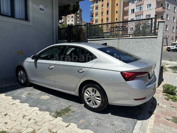 Sahibinden Skoda Octavia 1.0 e-Tec Elite 2022 Model 