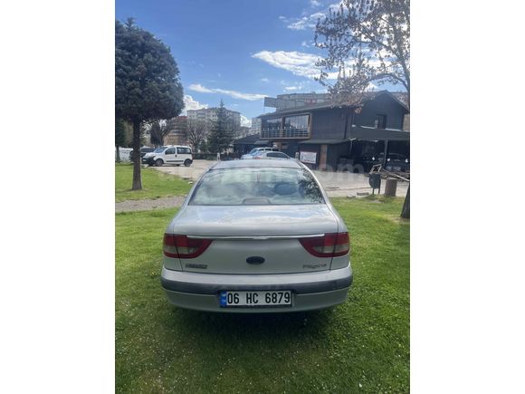 Sahibinden Renault Megane 1.6 RXT 2001 Model 