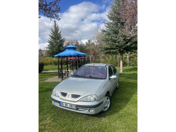 Sahibinden Renault Megane 1.6 RXT 2001 Model 