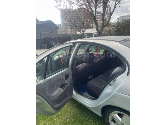 Sahibinden Renault Megane 1.6 RXT 2001 Model 