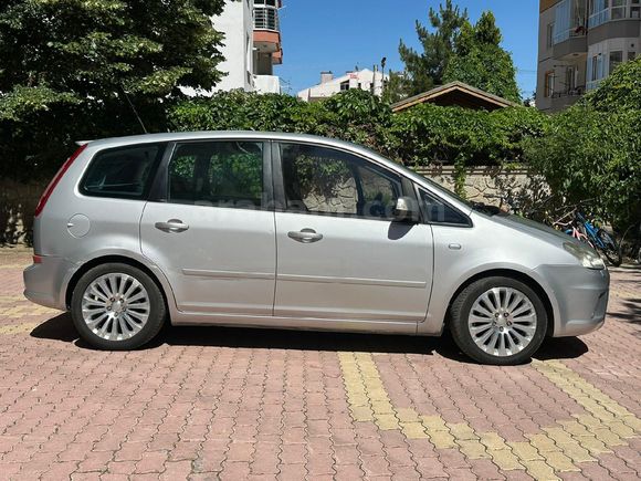 Sahibinden Ford C-Max 1.6 TDCi Titanium X 2011 Model