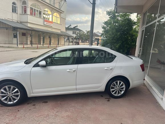 Sahibinden Skoda Octavia 1.6 TDI Style 2017 Model 