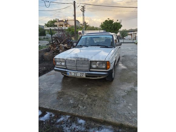 Sahibinden Mercedes - 107.000  km de Benz  200 d 1984 Model