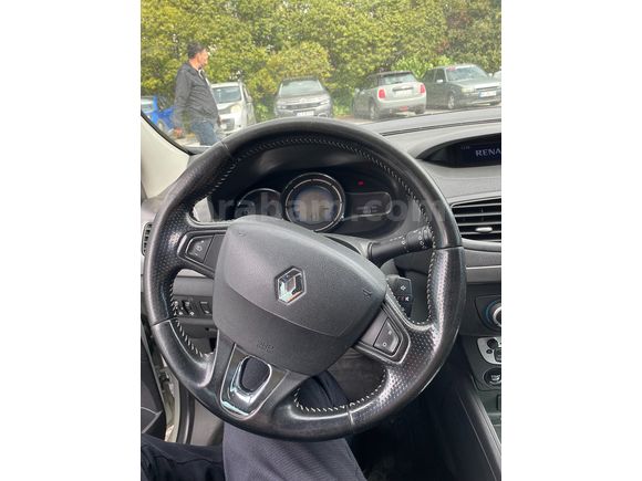 Sahibinden Renault Megane 1.5 dCi Touch 2014 Model  Beyaz