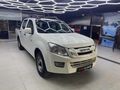 2015 MODEL ISUZU DMAX ÇİFT KABİN BAKIMLI KREDİ KARTI GEÇERLİ