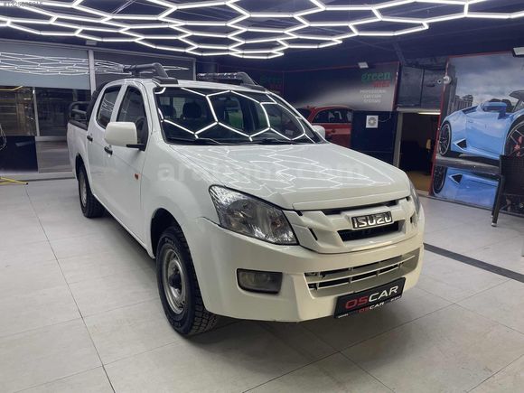 2015 MODEL ISUZU DMAX ÇİFT KABİN BAKIMLI KREDİ KARTI GEÇERLİ