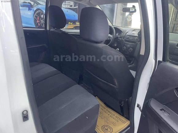 2015 MODEL ISUZU DMAX ÇİFT KABİN BAKIMLI KREDİ KARTI GEÇERLİ