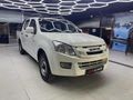 2015 MODEL ISUZU DMAX ÇİFT KABİN BAKIMLI KREDİ KARTI GEÇERLİ