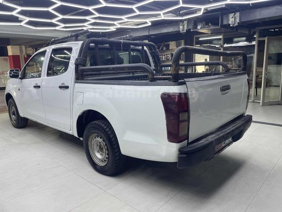 2015 MODEL ISUZU DMAX ÇİFT KABİN BAKIMLI KREDİ KARTI GEÇERLİ