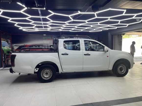 2015 MODEL ISUZU DMAX ÇİFT KABİN BAKIMLI KREDİ KARTI GEÇERLİ