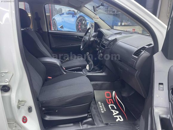 2015 MODEL ISUZU DMAX ÇİFT KABİN BAKIMLI KREDİ KARTI GEÇERLİ