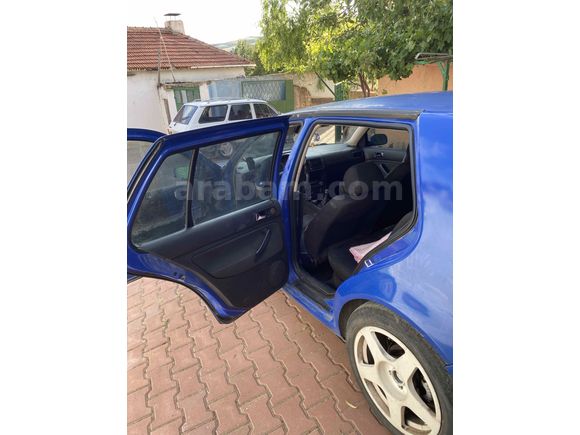 Sahibinden Volkswagen Golf 1.6 Basic 2000 Model  276.000 km Mavi