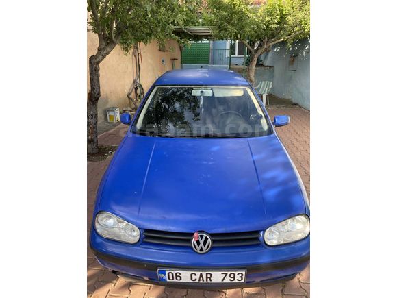 Sahibinden Volkswagen Golf 1.6 Basic 2000 Model  276.000 km Mavi