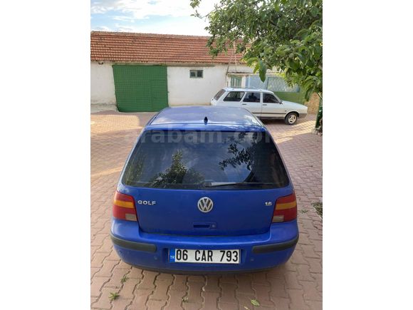 Sahibinden Volkswagen Golf 1.6 Basic 2000 Model  276.000 km Mavi