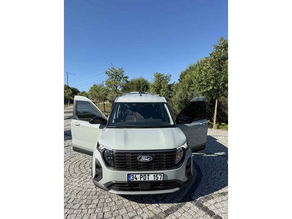 Sahibinden Ford Tourneo Courier 1.5 EcoBlue Active 2025 Model 