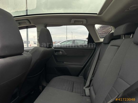 KOÇOĞLU'DAN 2017 Toyota Auris 1.6 Advance Skypack Multidrive S