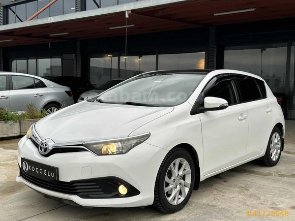 KOÇOĞLU'DAN 2017 Toyota Auris 1.6 Advance Skypack Multidrive S