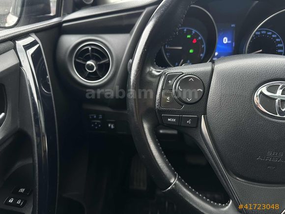 KOÇOĞLU'DAN 2017 Toyota Auris 1.6 Advance Skypack Multidrive S