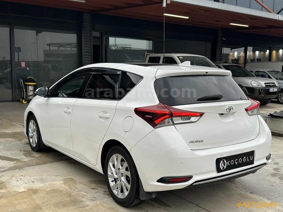 KOÇOĞLU'DAN 2017 Toyota Auris 1.6 Advance Skypack Multidrive S