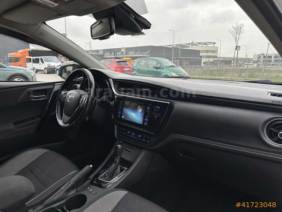 KOÇOĞLU'DAN 2017 Toyota Auris 1.6 Advance Skypack Multidrive S