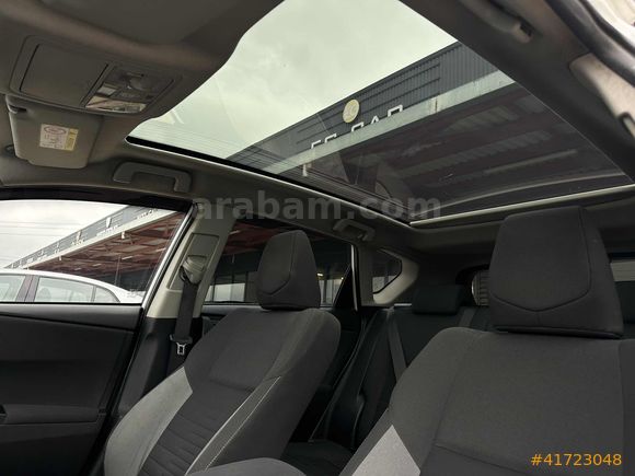 KOÇOĞLU'DAN 2017 Toyota Auris 1.6 Advance Skypack Multidrive S
