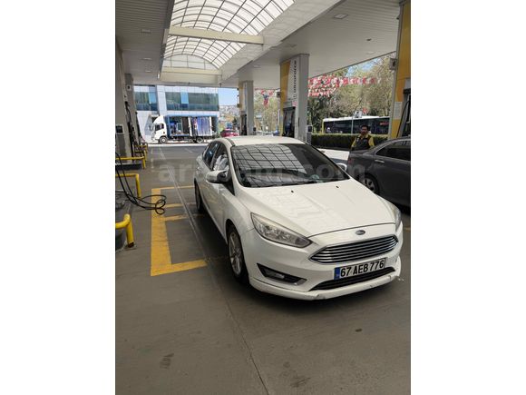 Sahibinden Ford Focus 1.6 Ti-VCT Trend X 2015 Model 