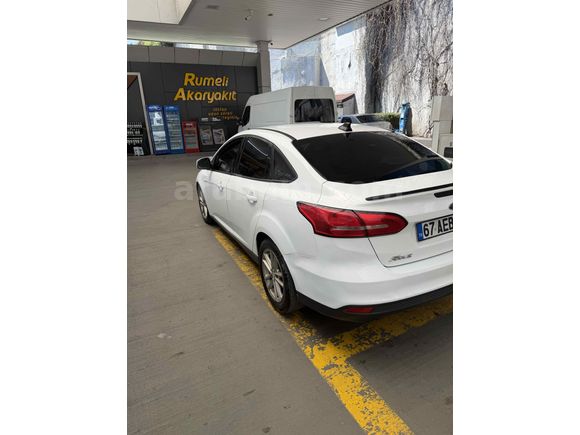 Sahibinden Ford Focus 1.6 Ti-VCT Trend X 2015 Model 