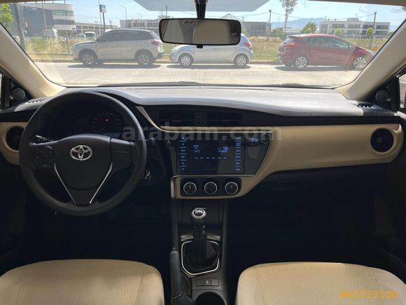 KOÇOĞLU'DAN 2017 HATASIZ Toyota Corolla 1.33 Life
