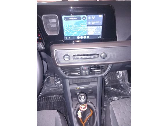 Sahibinden Ford Tourneo Courier 1.5 EcoBlue Titanium 2025 Model