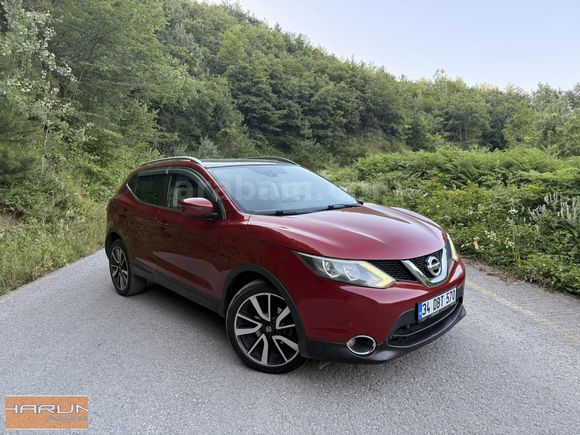 HARUN DAN 2015 NİSSAN QASHQAI BLACK EDİTİON PREMIUM TAKAS OLUR