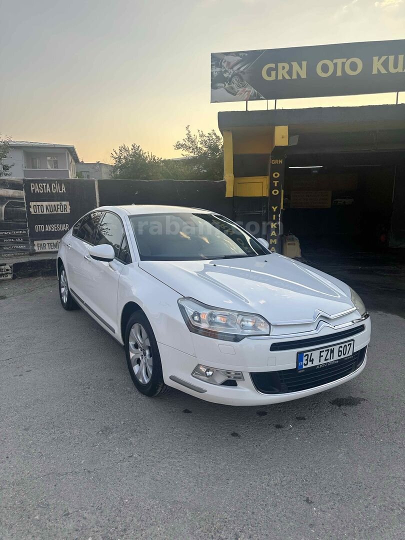 Sahibinden Citroen C5 1.6 e-HDi Dynamique 2012 Model Diyarbakır 270.000 km Beyaz 2