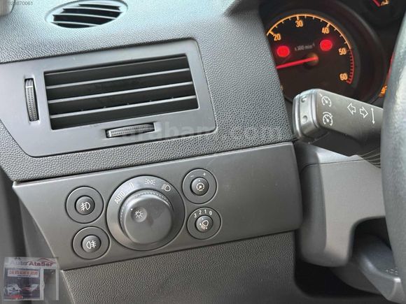 2012//BOYASIZ//ASTRA//193 BİN KM//GÜNEŞ YANIKSIZ