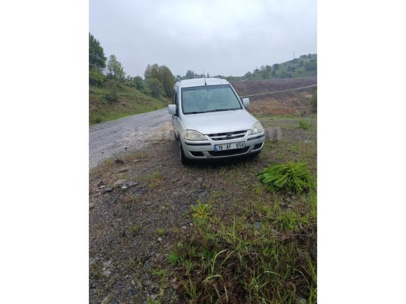 Sahibinden Opel Combo 1.3 CDTI Comfort 2005 Model