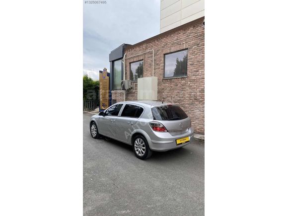 AUTO BURAK/2012 1.3 CDTİ HATASIZ 1 PARÇA BOYALI 180.000 KM DE
