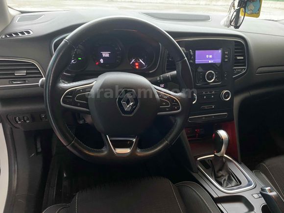 Sahibinden Renault Megane 1.5 Blue DCI Touch 2020 Model 
