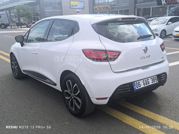 OTOMATİK VİTES Renault Clio 1.5 dCi Touch 2017 Model Ankara