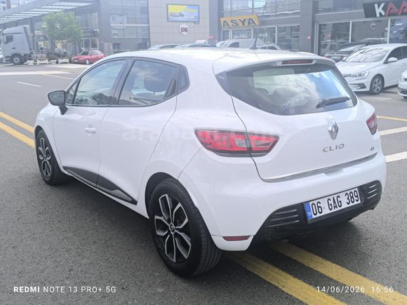 OTOMATİK VİTES Renault Clio 1.5 dCi Touch 2017 Model Ankara