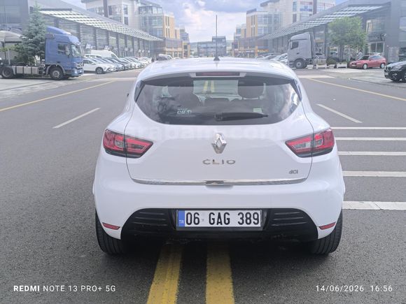 OTOMATİK VİTES Renault Clio 1.5 dCi Touch 2017 Model Ankara